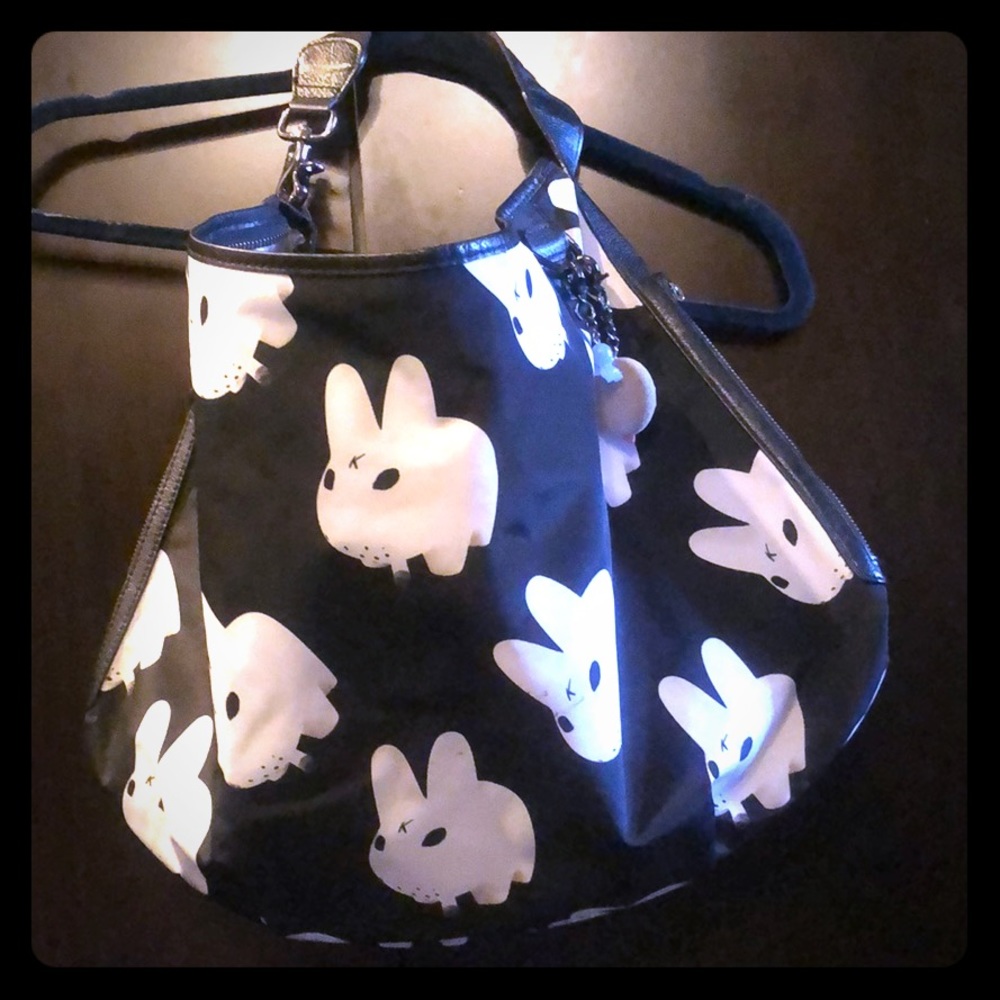 Shoulder duffel bag